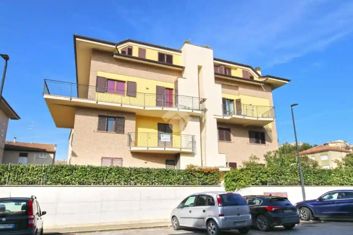 Appartamento in vendita a Monte Urano
