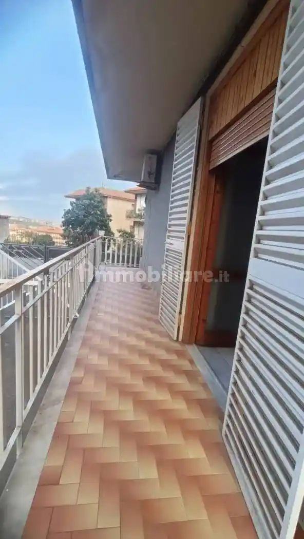 Appartamento in vendita a Aci Catena