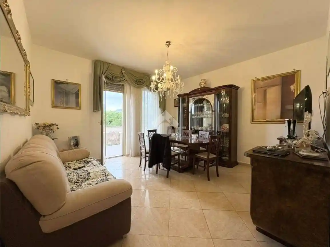 Appartamento in vendita a Palermo