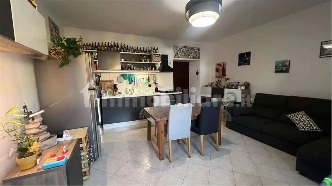 Appartamento in vendita a Daverio