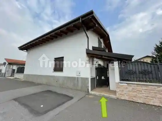 Villa in vendita a Inveruno