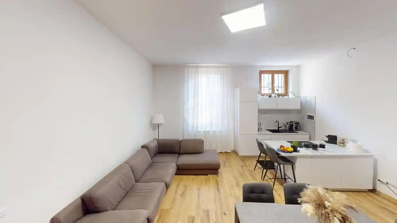 Appartamento in vendita a Seregno