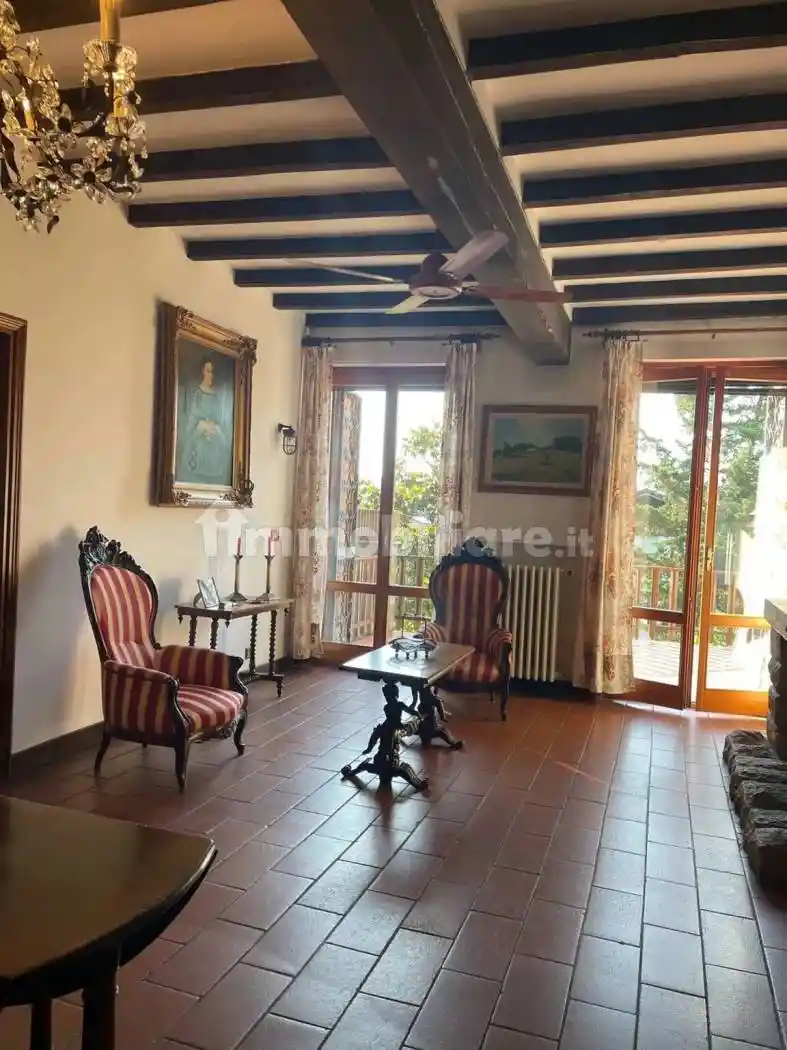 Villa in vendita a Salsomaggiore Terme