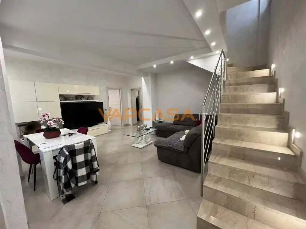 Casa indipendente in vendita a Brusaporto