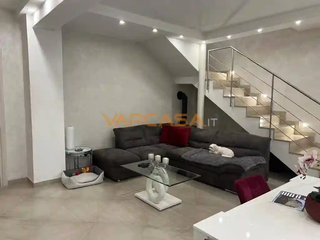 Casa indipendente - foto 2