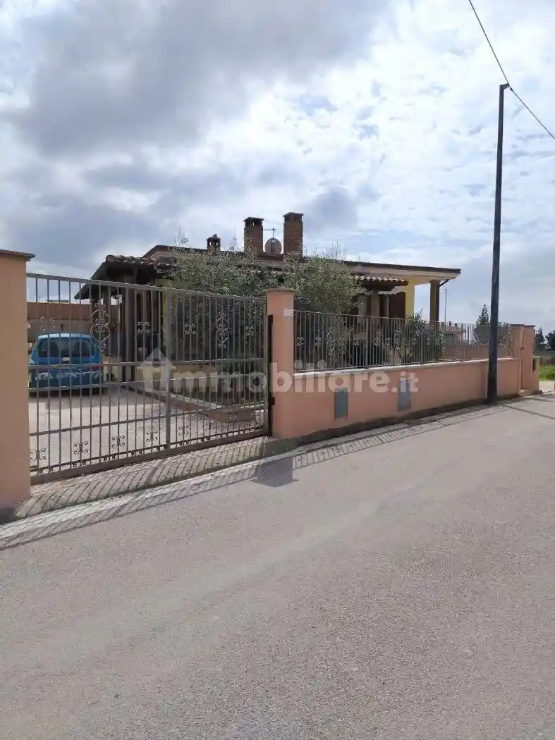 Villa in vendita a Dolianova