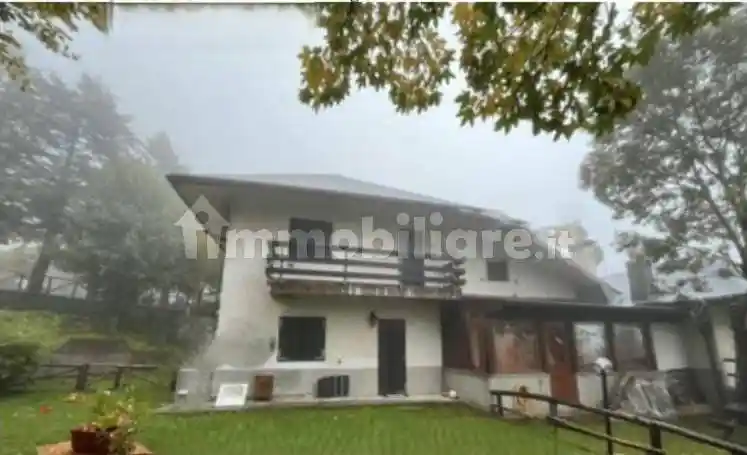 Casa indipendente in vendita a Abetone Cutigliano