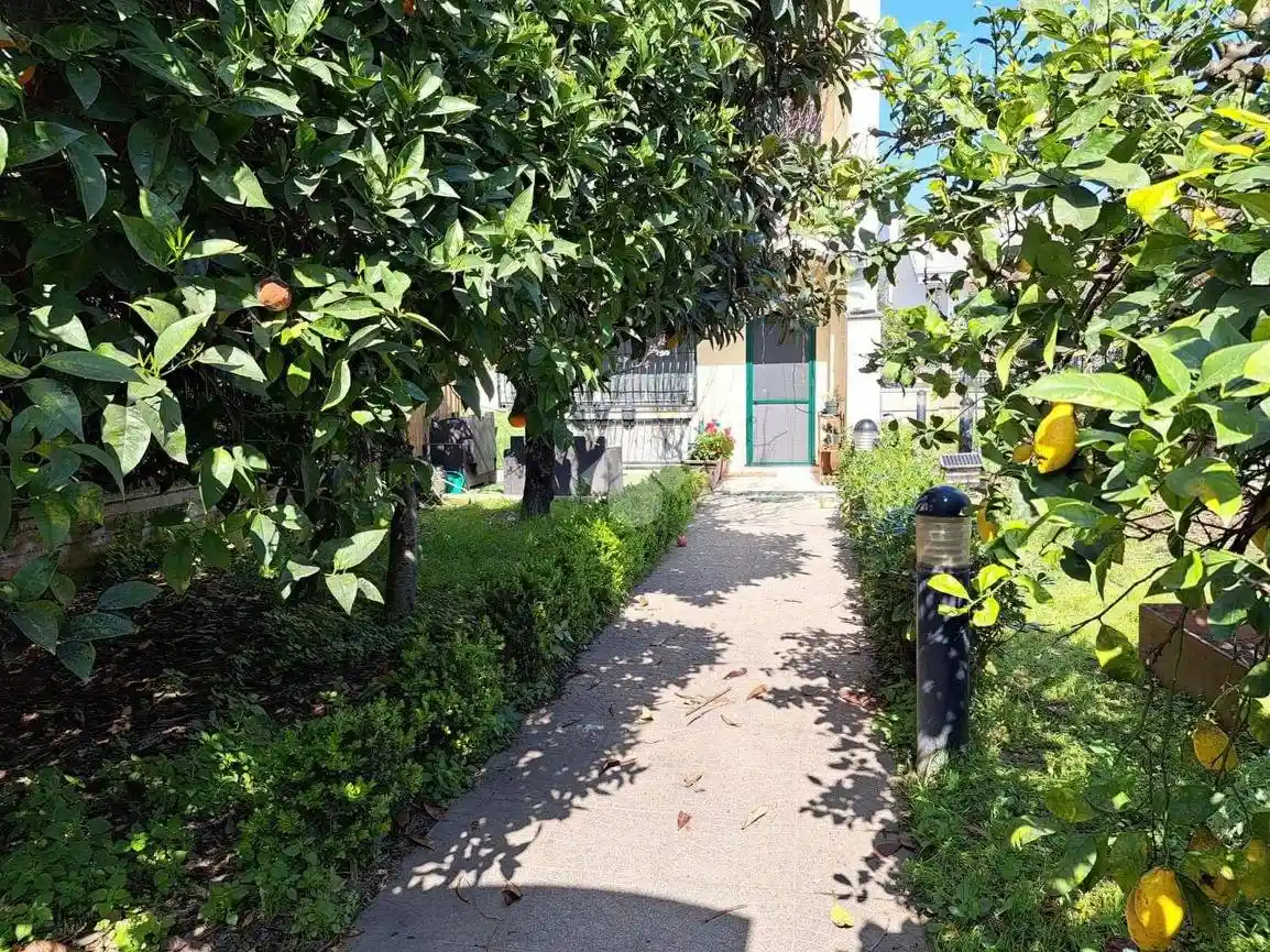 Villetta a schiera in vendita a Brusciano