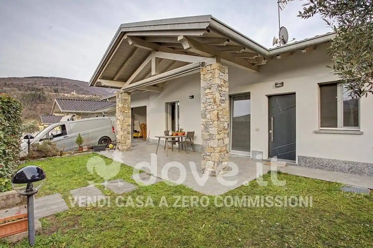 Villa in vendita a Mesenzana