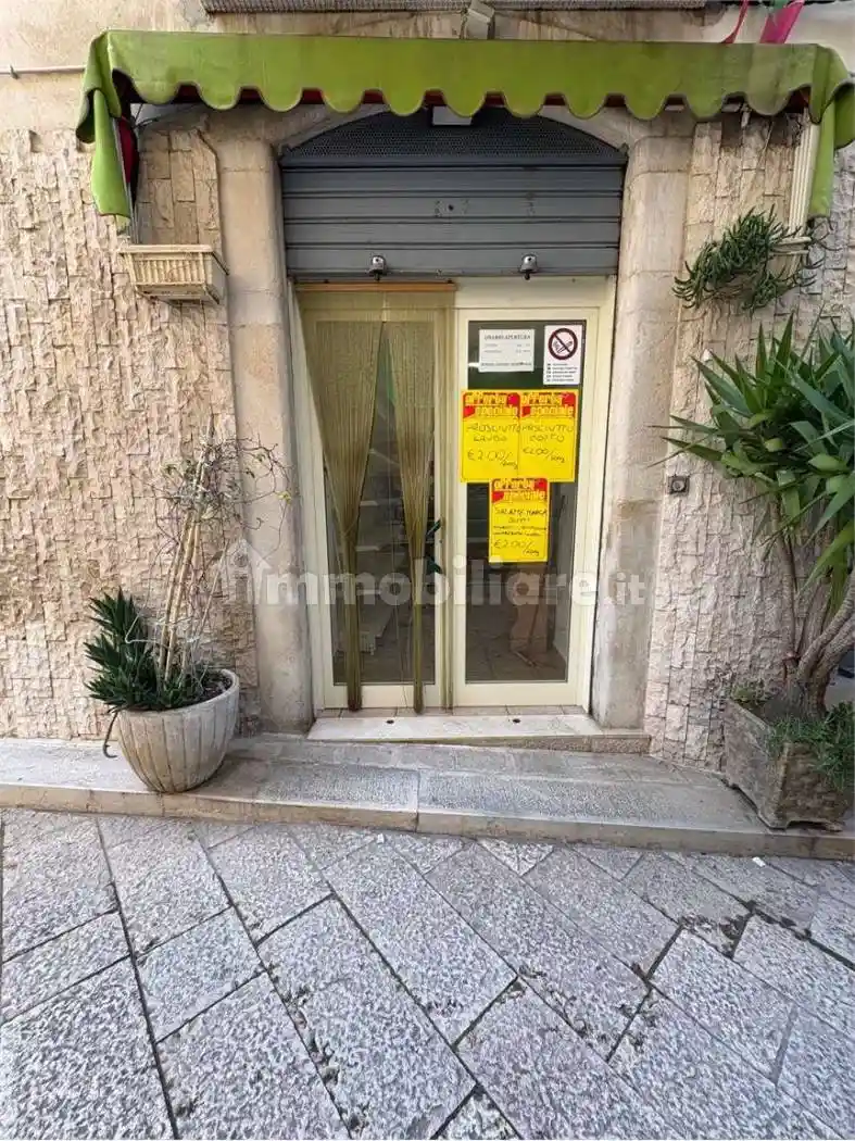 Appartamento in vendita a Canosa di Puglia