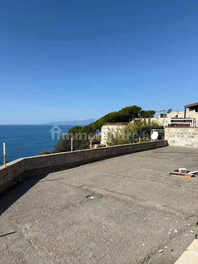 Appartamento in vendita a San Nicola Arcella