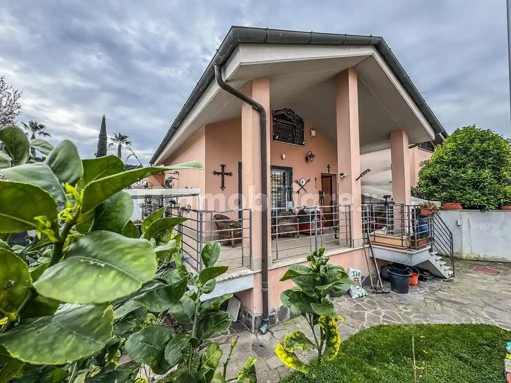 Villa in vendita a Roma