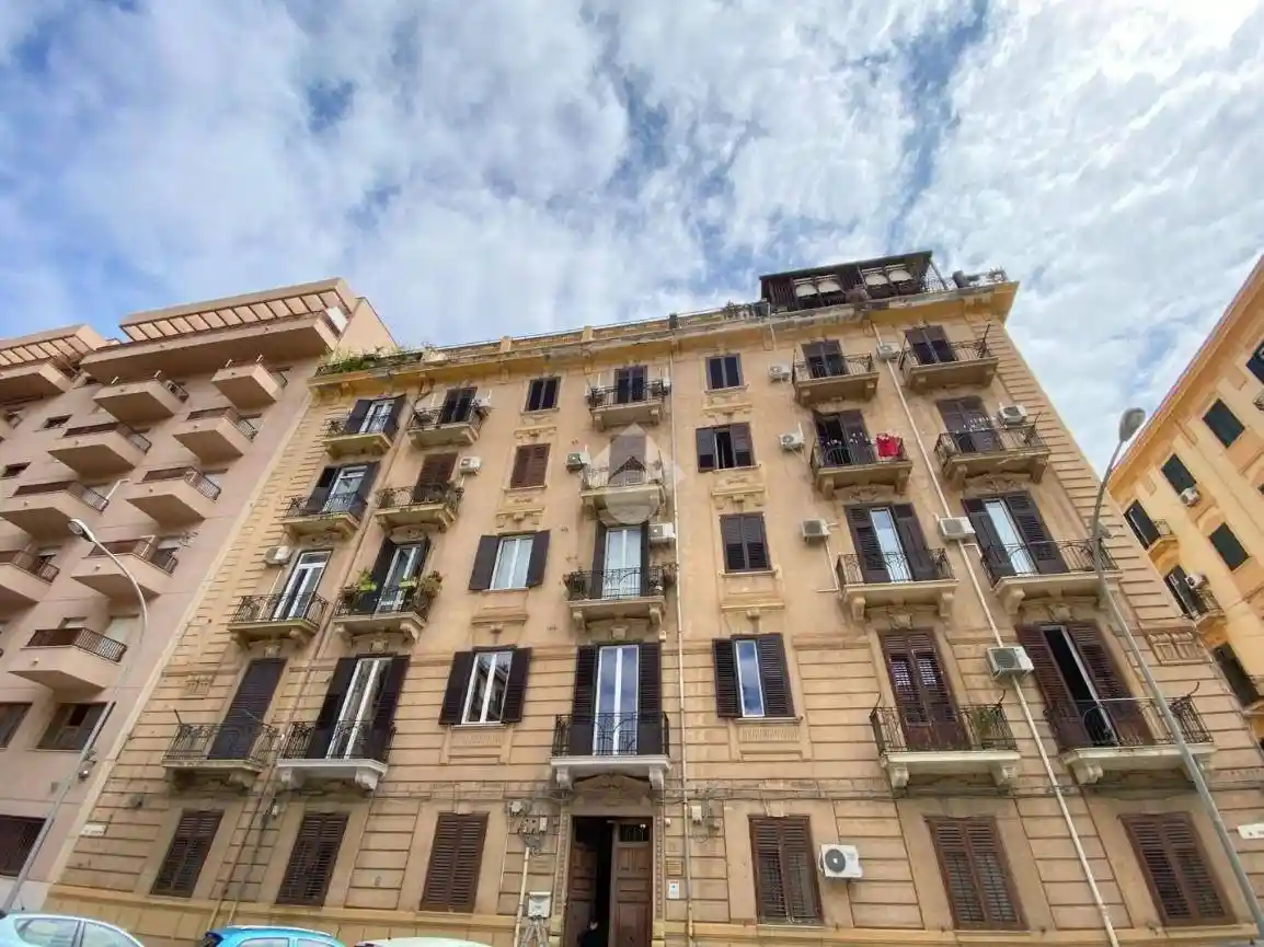 Appartamento in affitto a Palermo