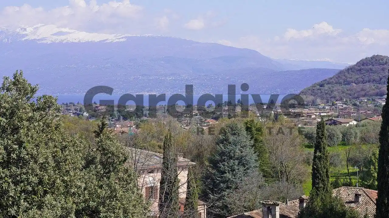 Appartamento in vendita a Manerba del Garda