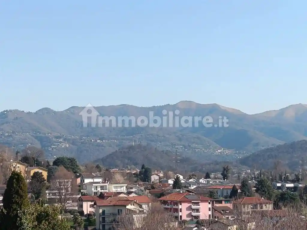 Appartamento in vendita a Casnate con Bernate