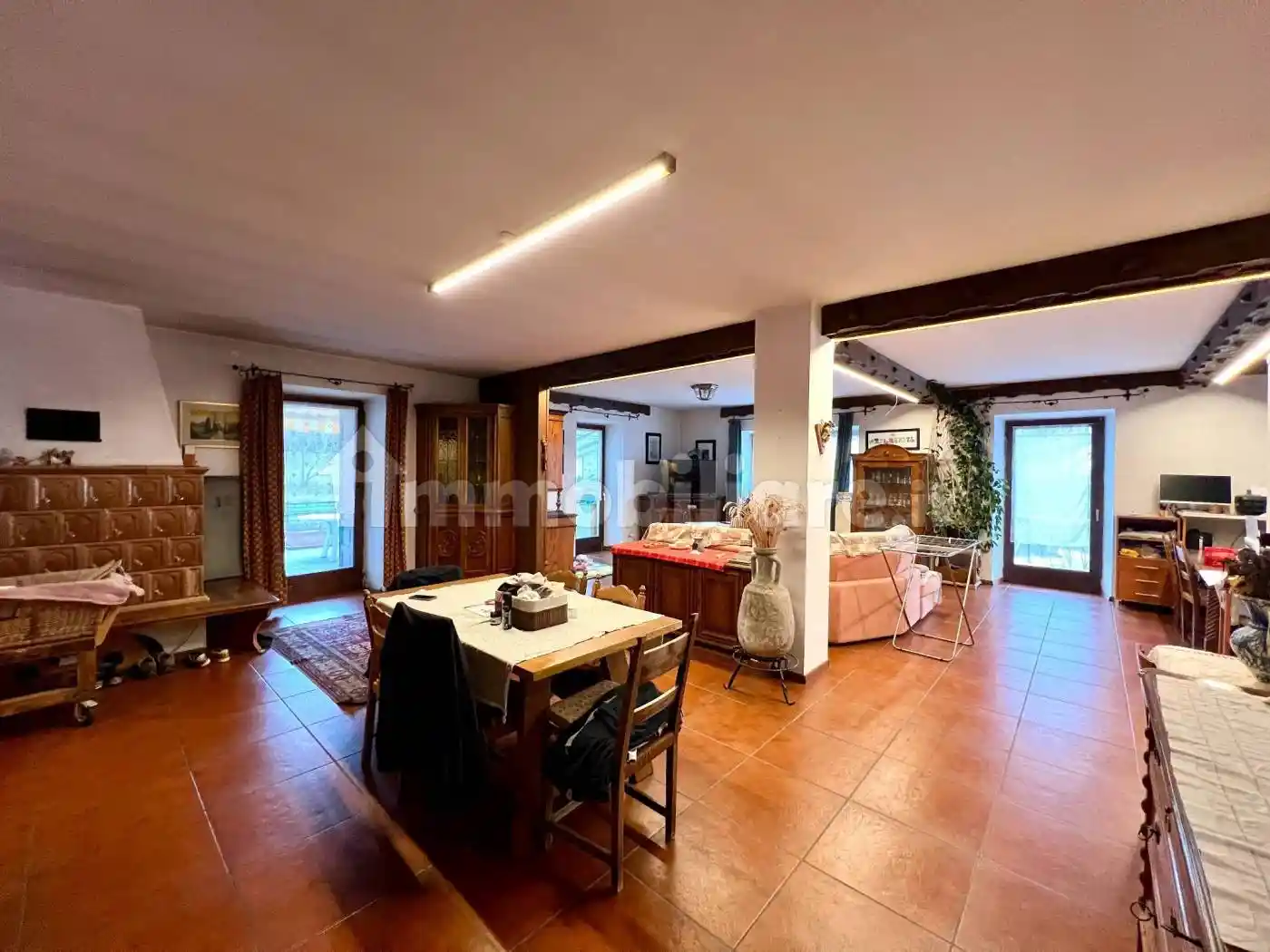 Appartamento in vendita a Romeno