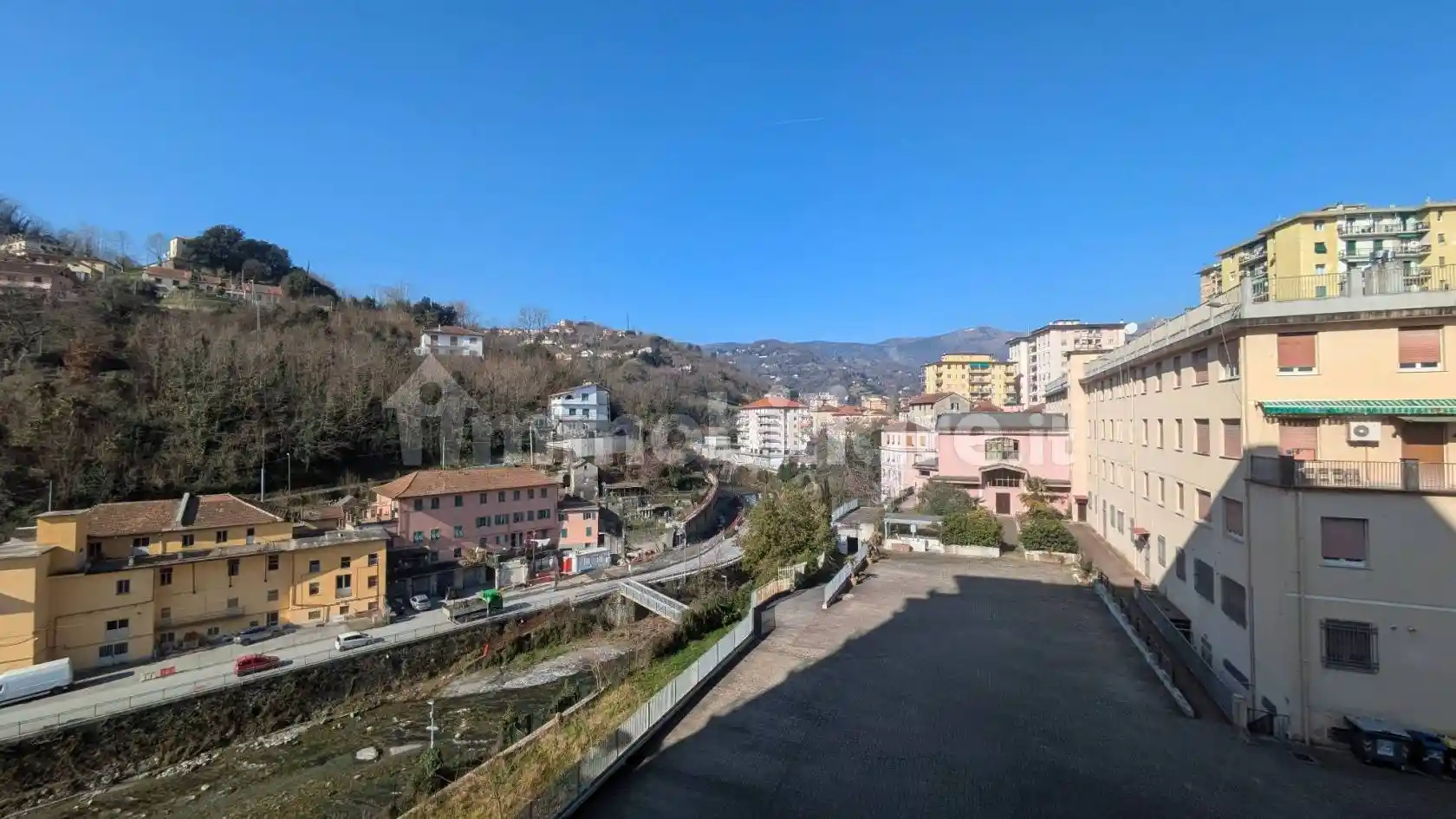 Appartamento in vendita a Campomorone