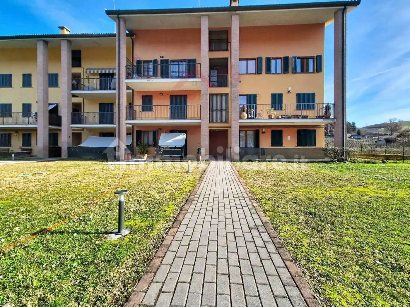 Appartamento in vendita a Casteggio