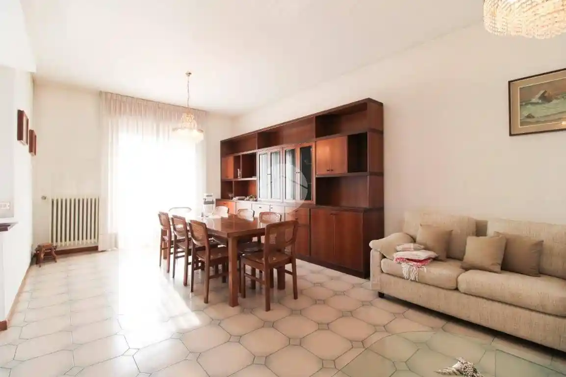 Appartamento in vendita a Cormano