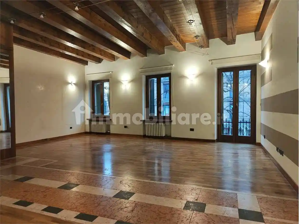 Appartamento in affitto a Verona