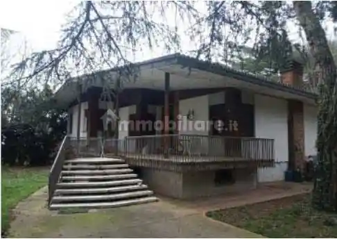 Villa in vendita a Trevignano