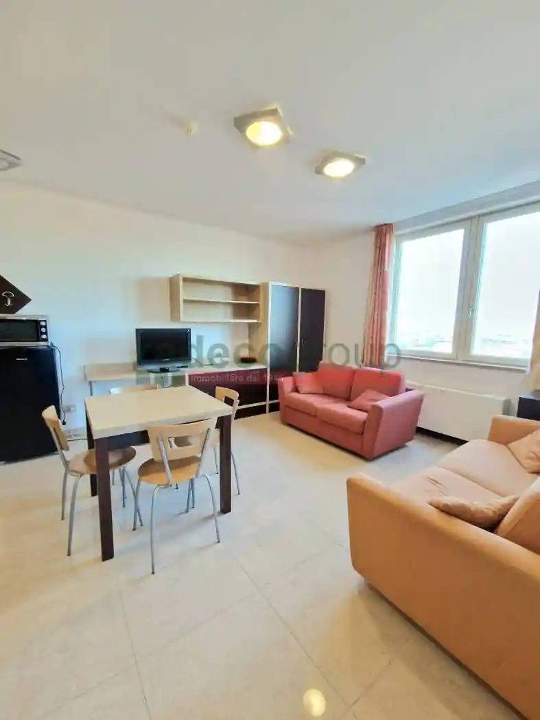 Appartamento in vendita a Livorno