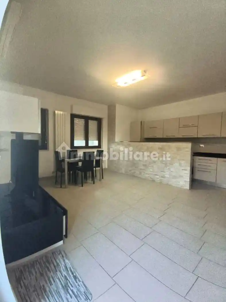 Appartamento in affitto a Tollo