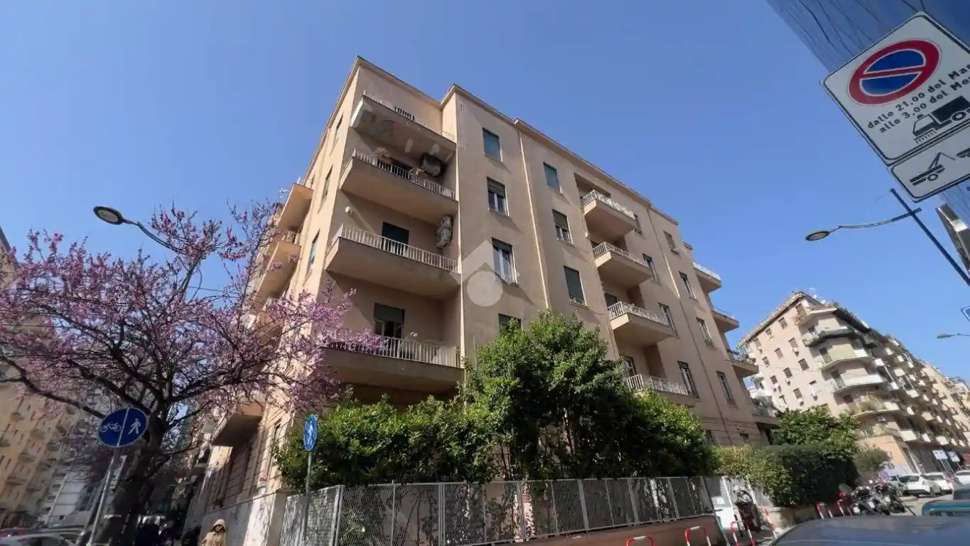 Appartamento in vendita a Palermo