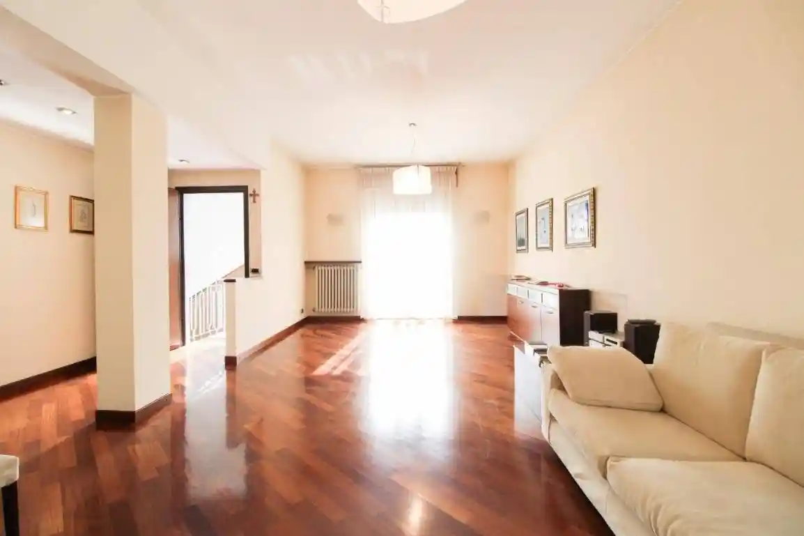 Appartamento in vendita a Cormano