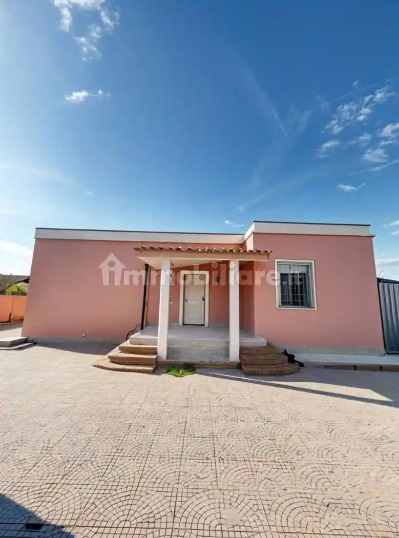 Villetta a schiera in vendita a Nettuno