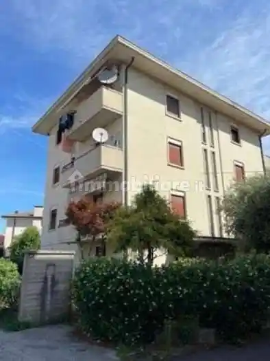 Appartamento in vendita a Creazzo