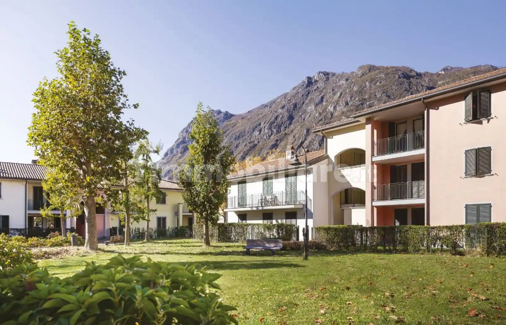 Appartamento in vendita a Porlezza