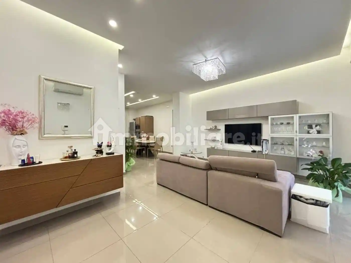 Appartamento in affitto a Parete