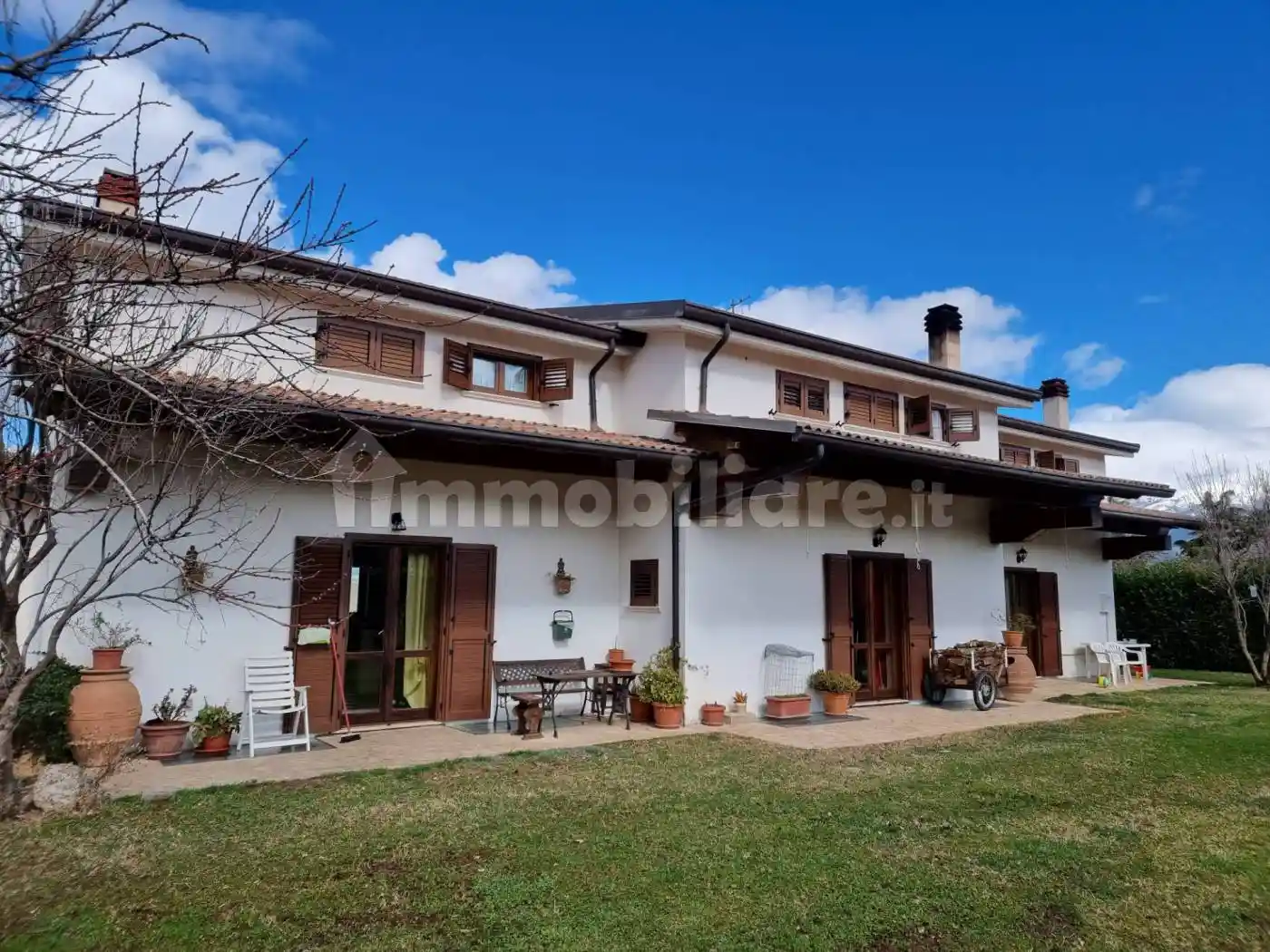 Villa in vendita a Introdacqua