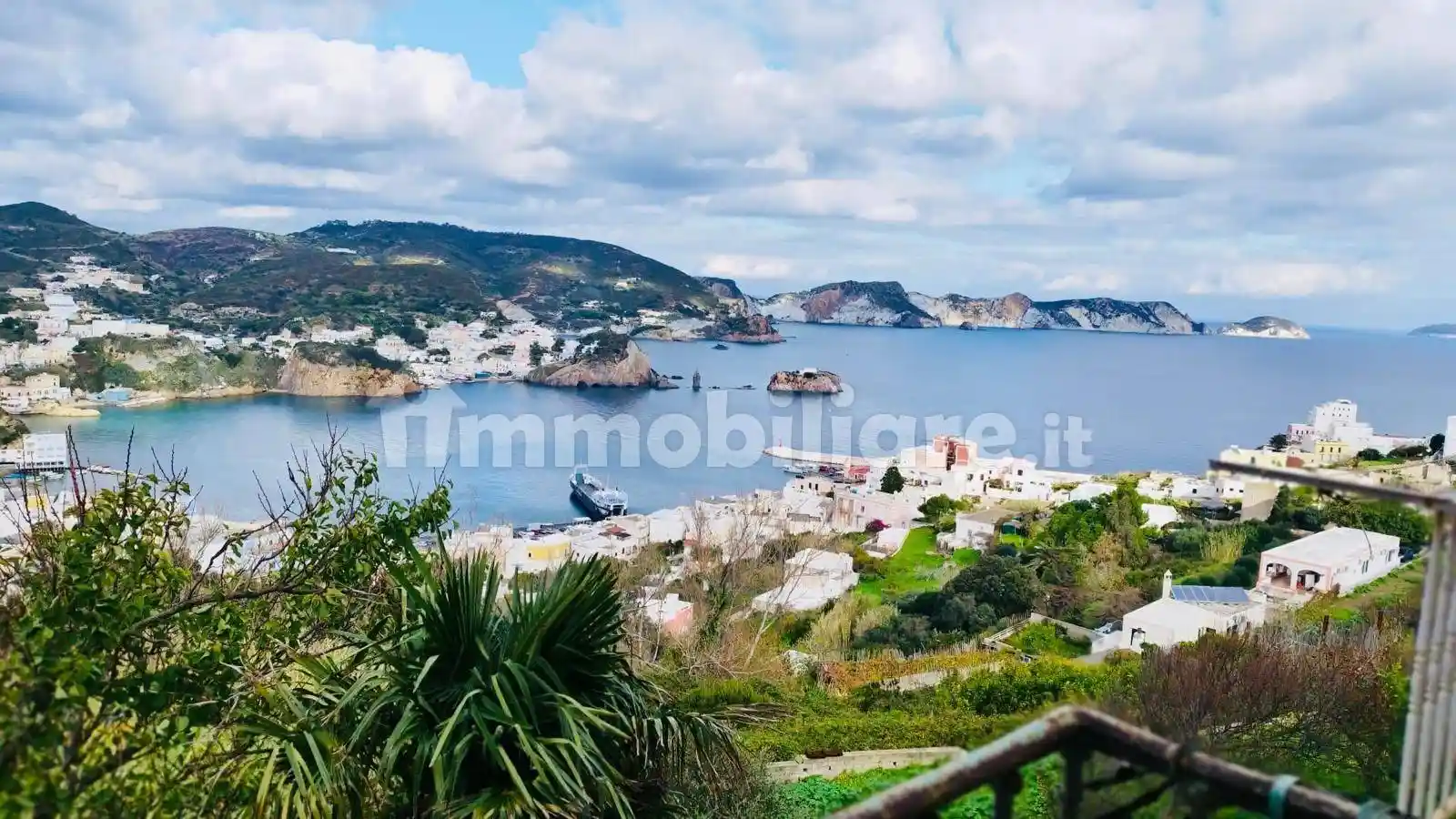 Appartamento in vendita a Ponza