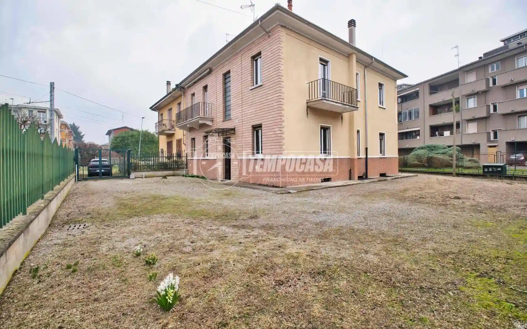 Villa - foto 2