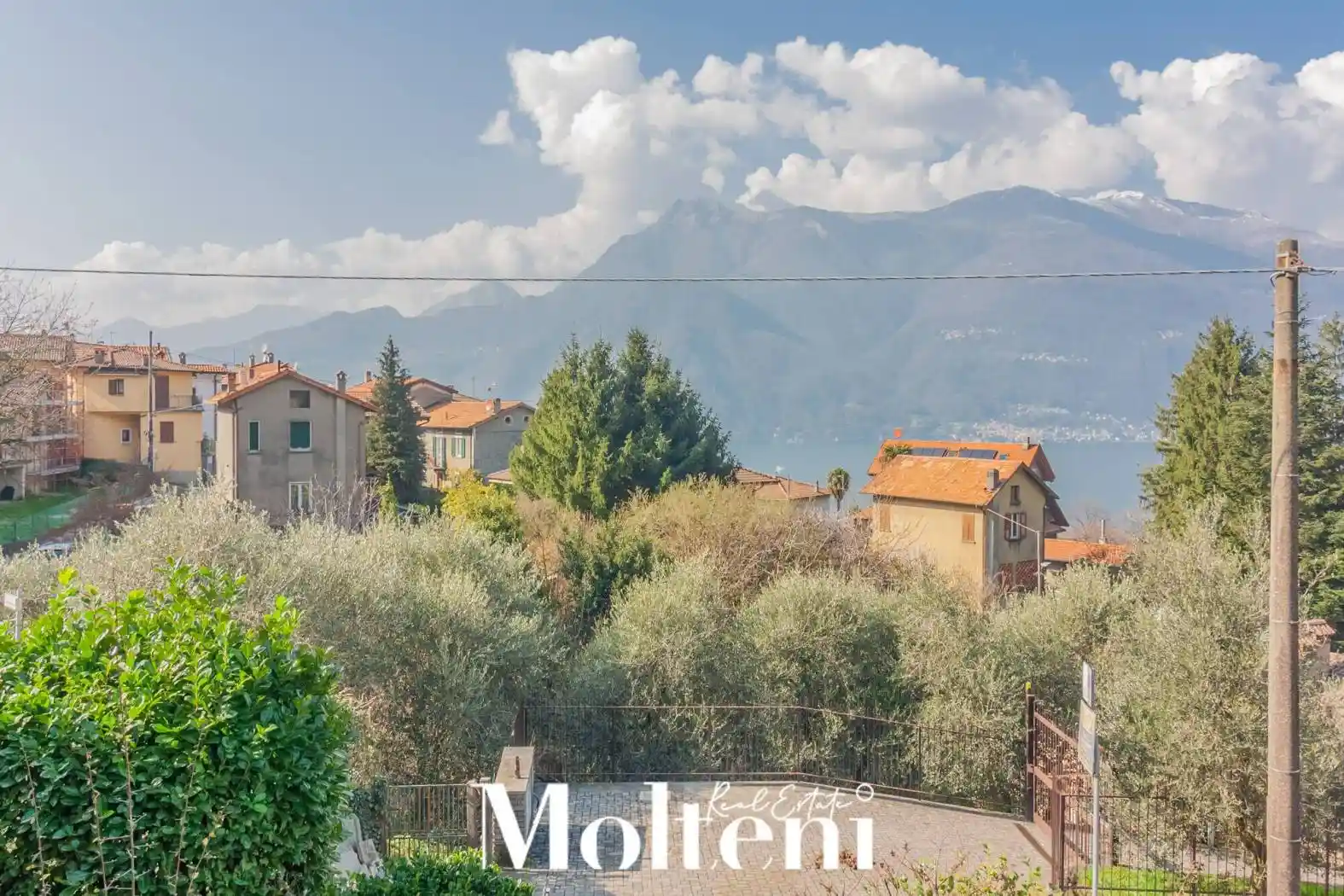 Villa in vendita a Perledo