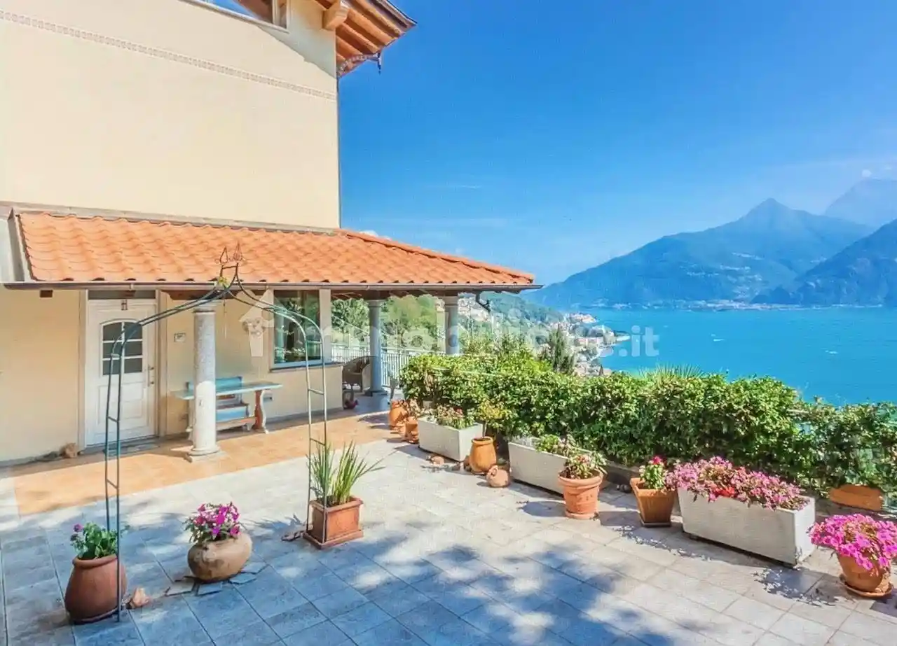 Villa in vendita a San Siro