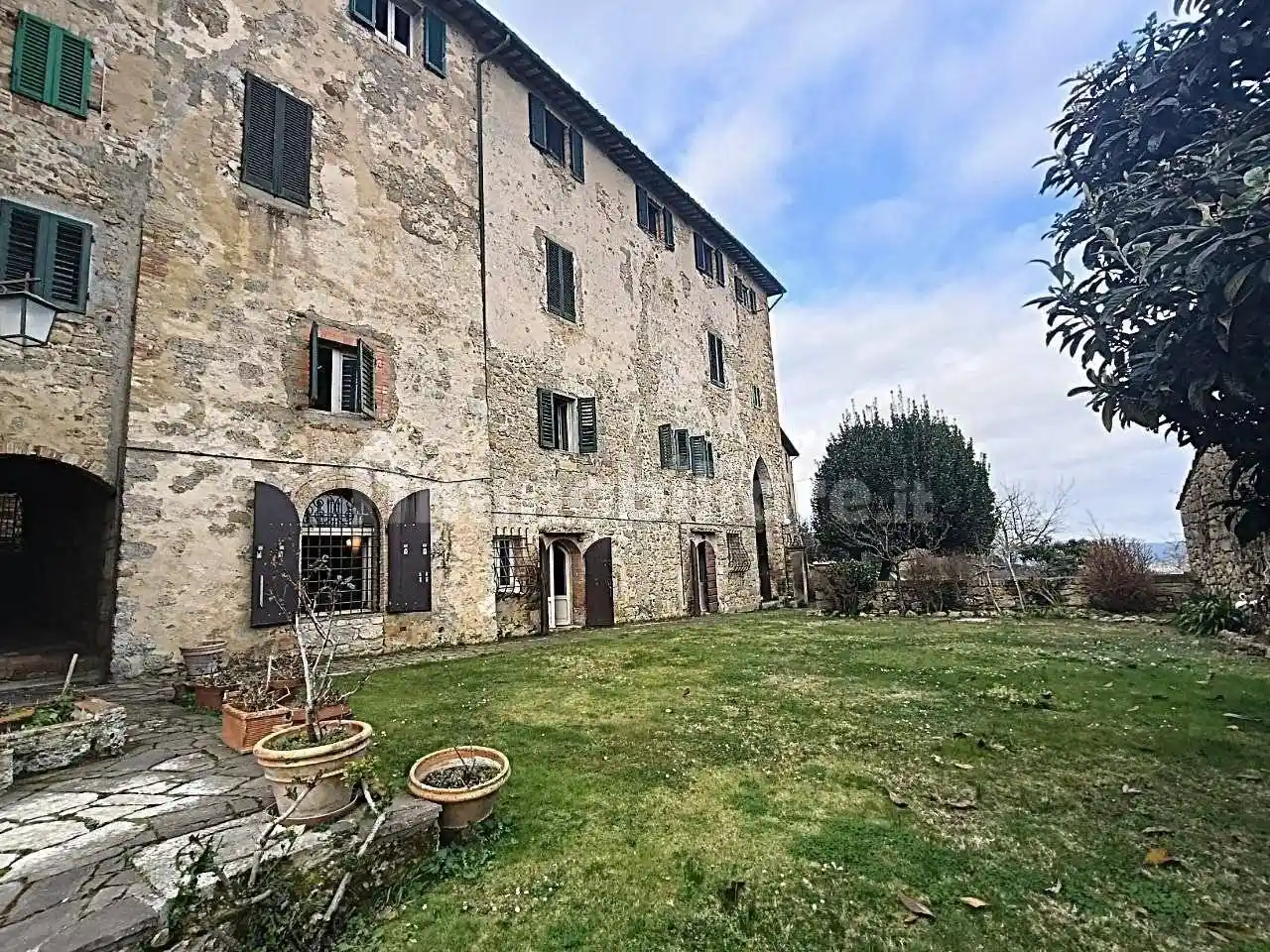 Casa indipendente in vendita a Casole d'Elsa