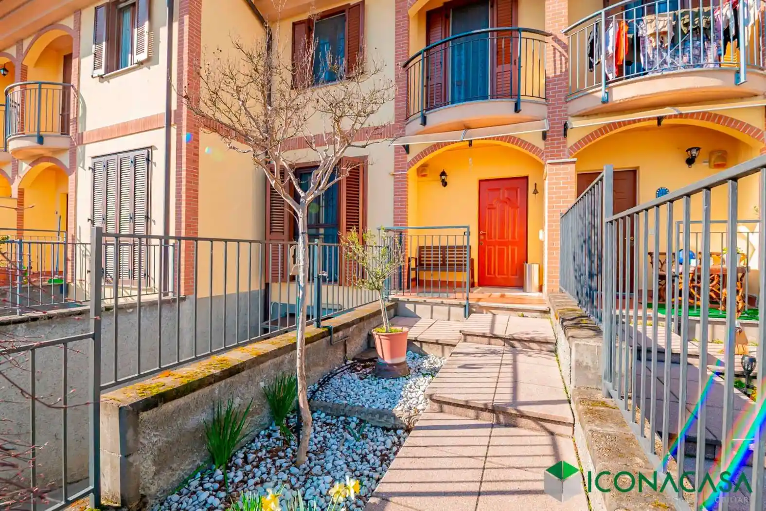 Villetta a schiera in vendita a Zibido San Giacomo