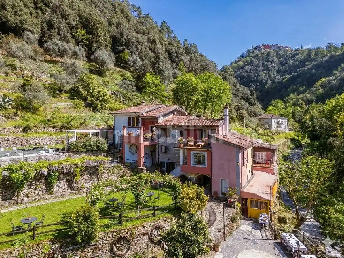 Rustico - Casale in vendita a Fosdinovo