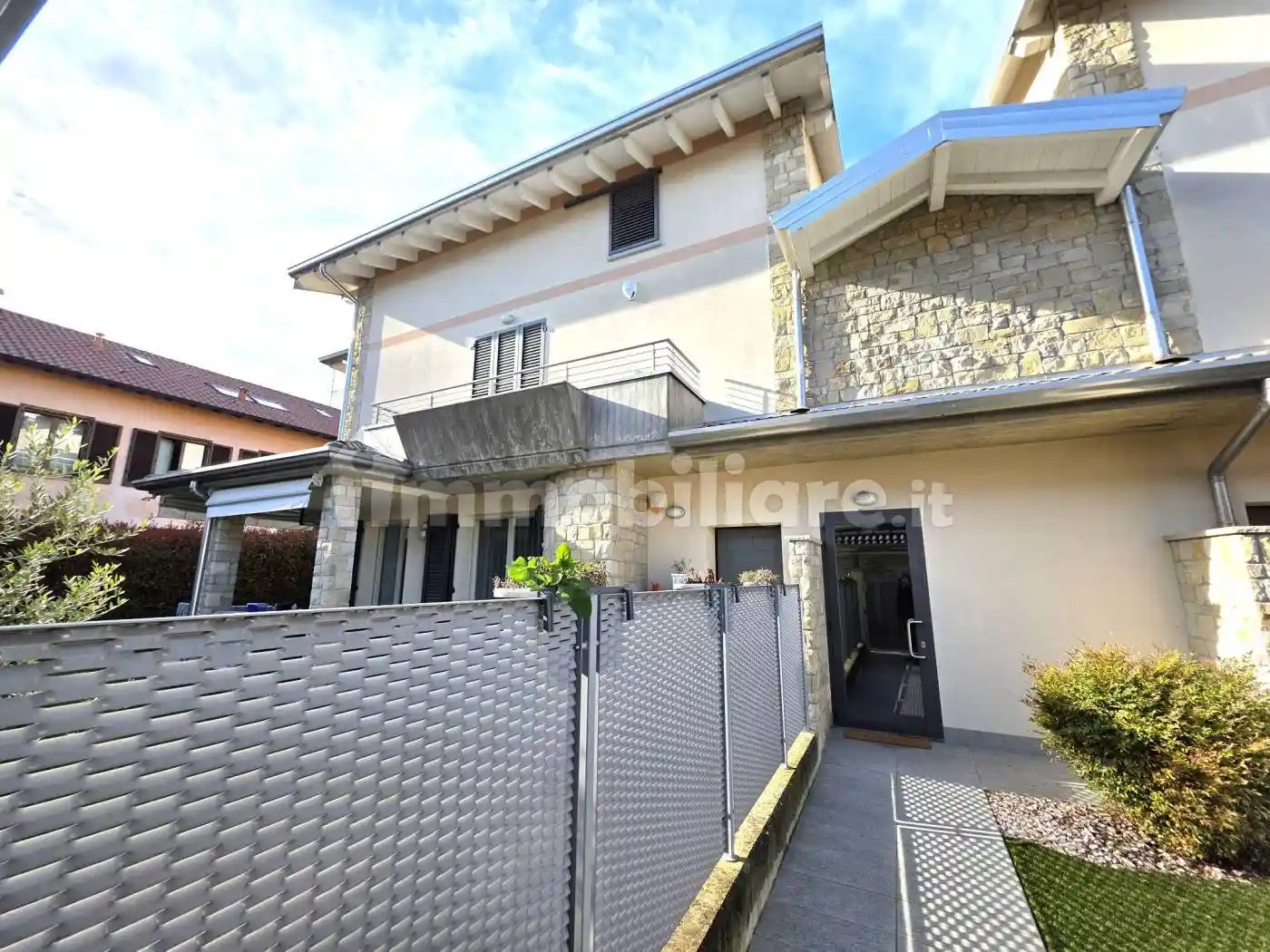 Appartamento in vendita a Dairago