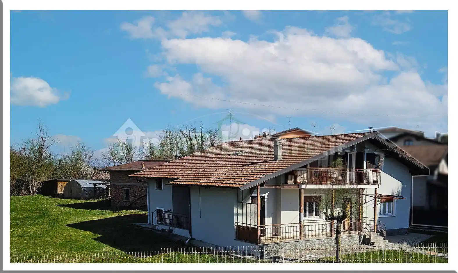 Villa in vendita a Borgo Ticino