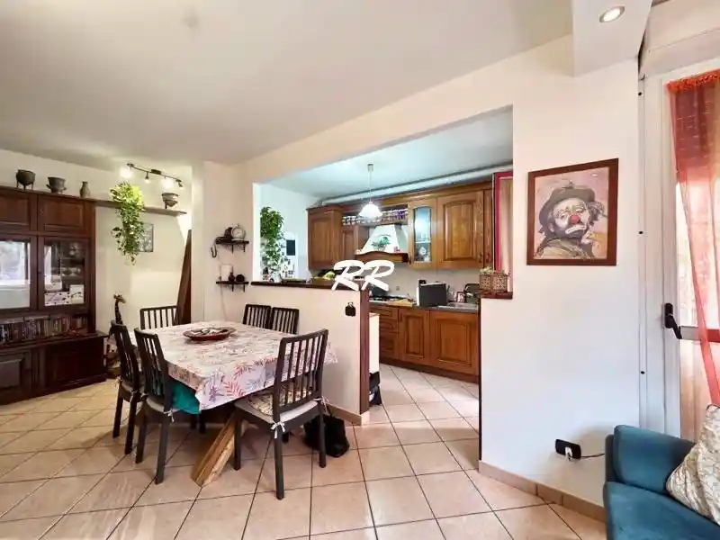 Appartamento in vendita a Senago