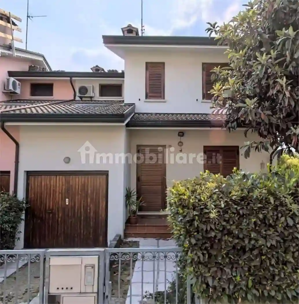 Villetta a schiera - foto 2