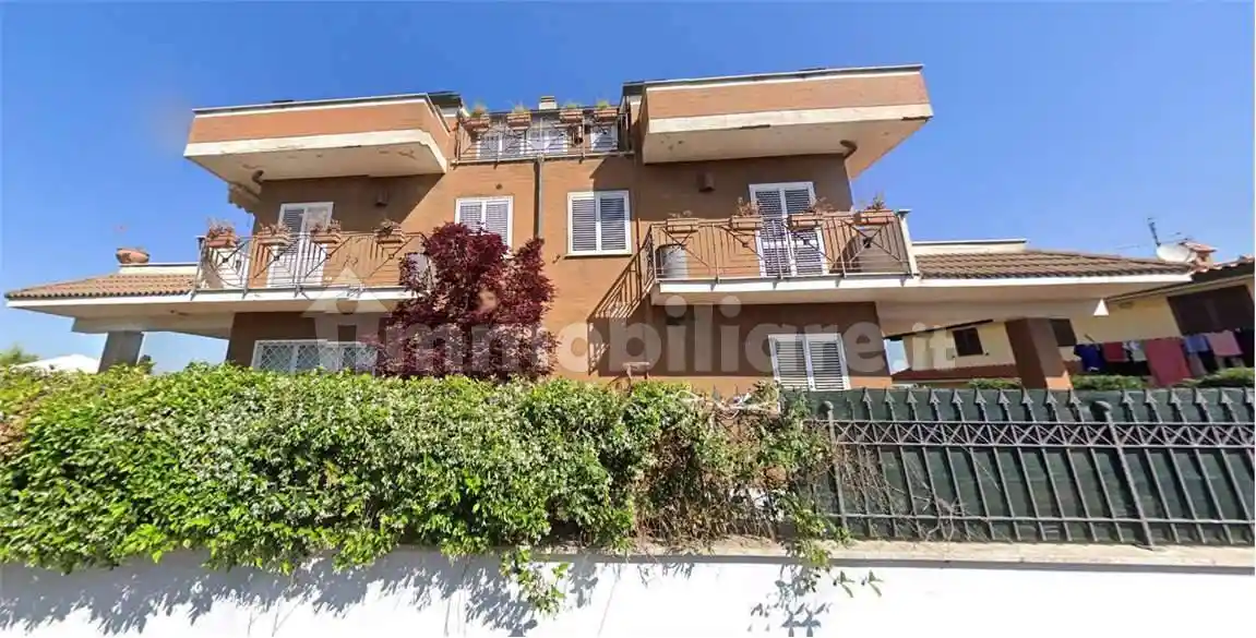 Villetta a schiera in vendita a Roma