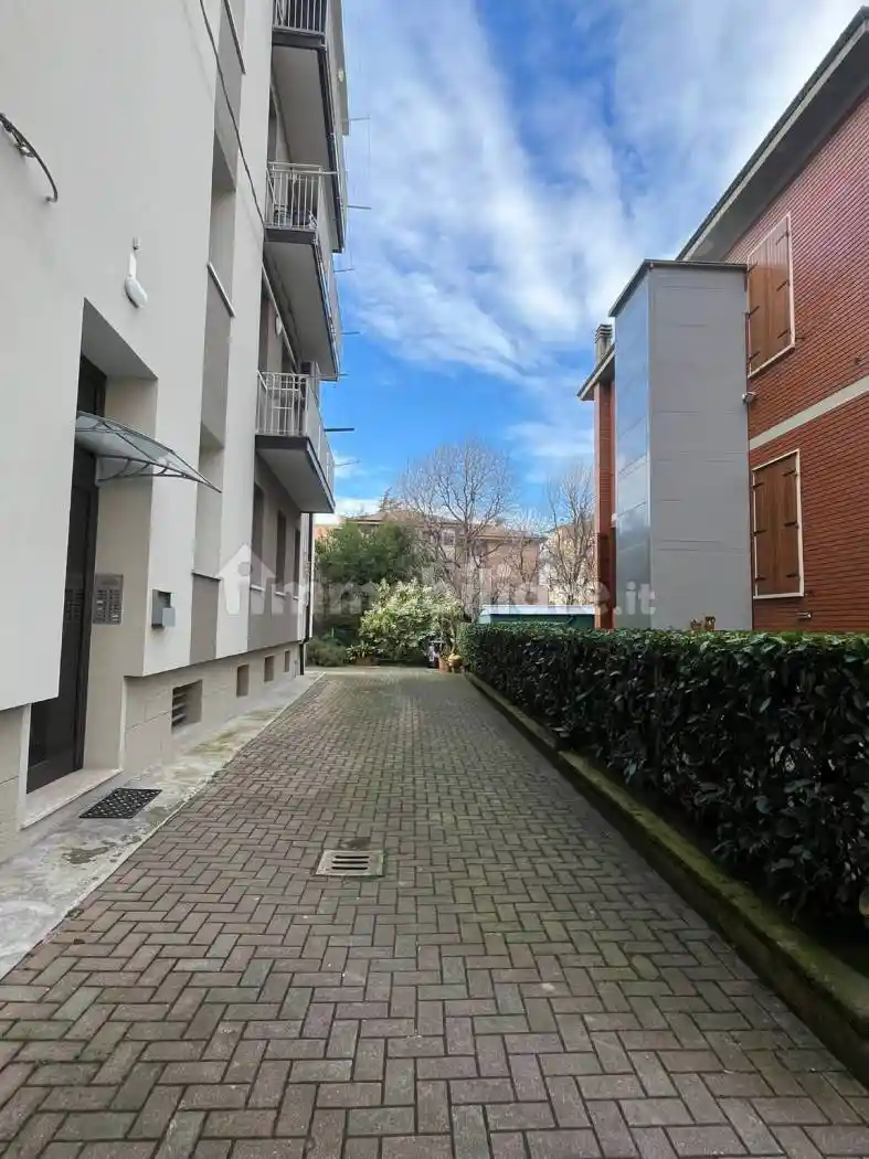 Appartamento in vendita a Casalecchio di Reno