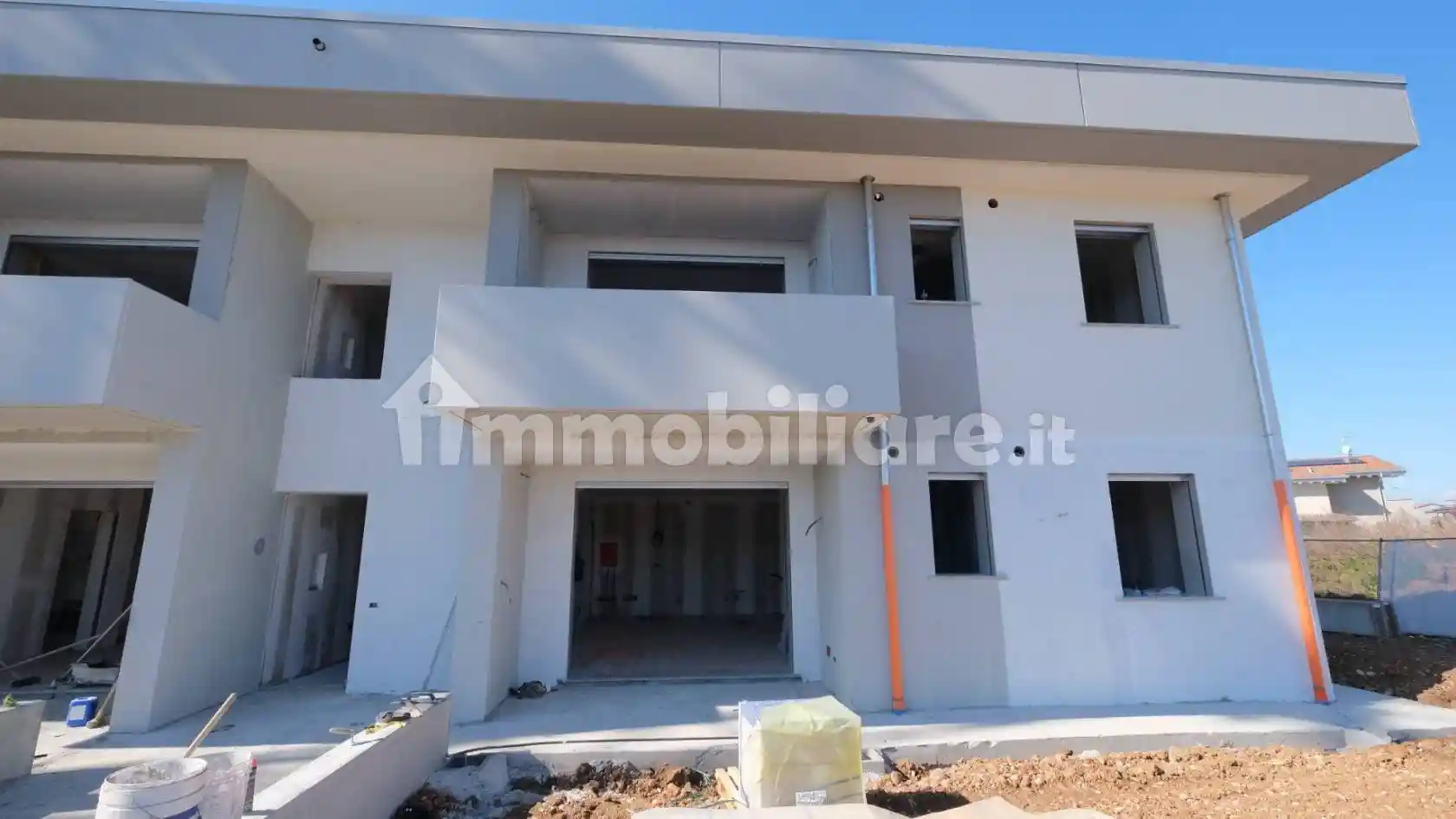 Appartamento in vendita a Azzano San Paolo