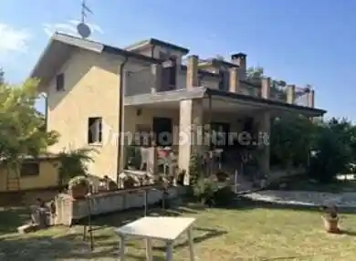 Villa in vendita a Orsogna