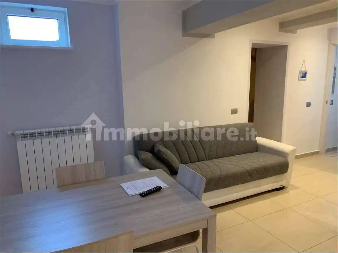 Appartamento in affitto a Brienno